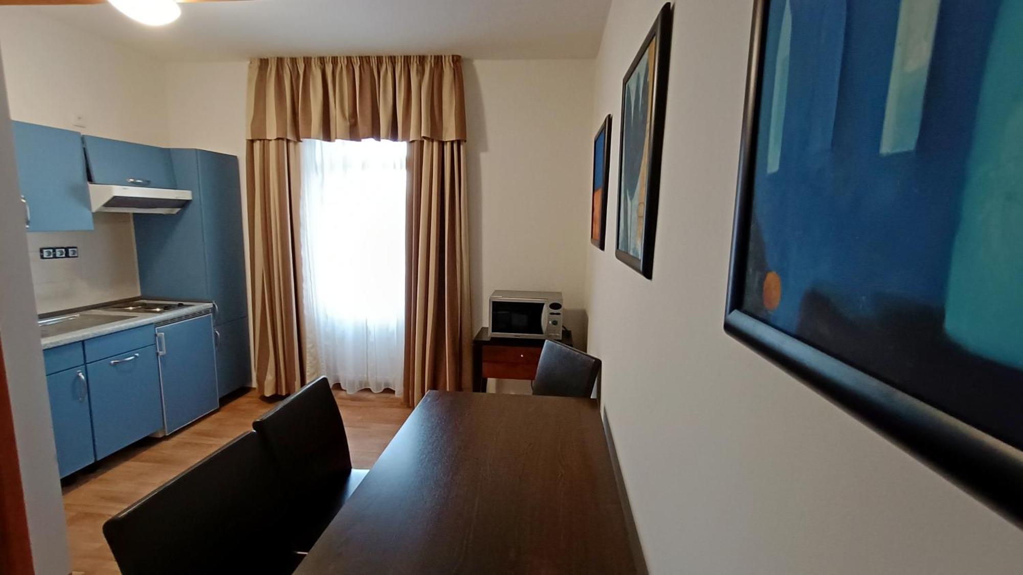 Apartments Gato Karlovy Vary Dalovice Екстер'єр фото