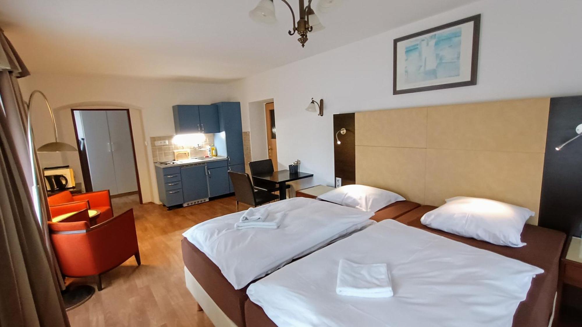 Apartments Gato Karlovy Vary Dalovice Екстер'єр фото