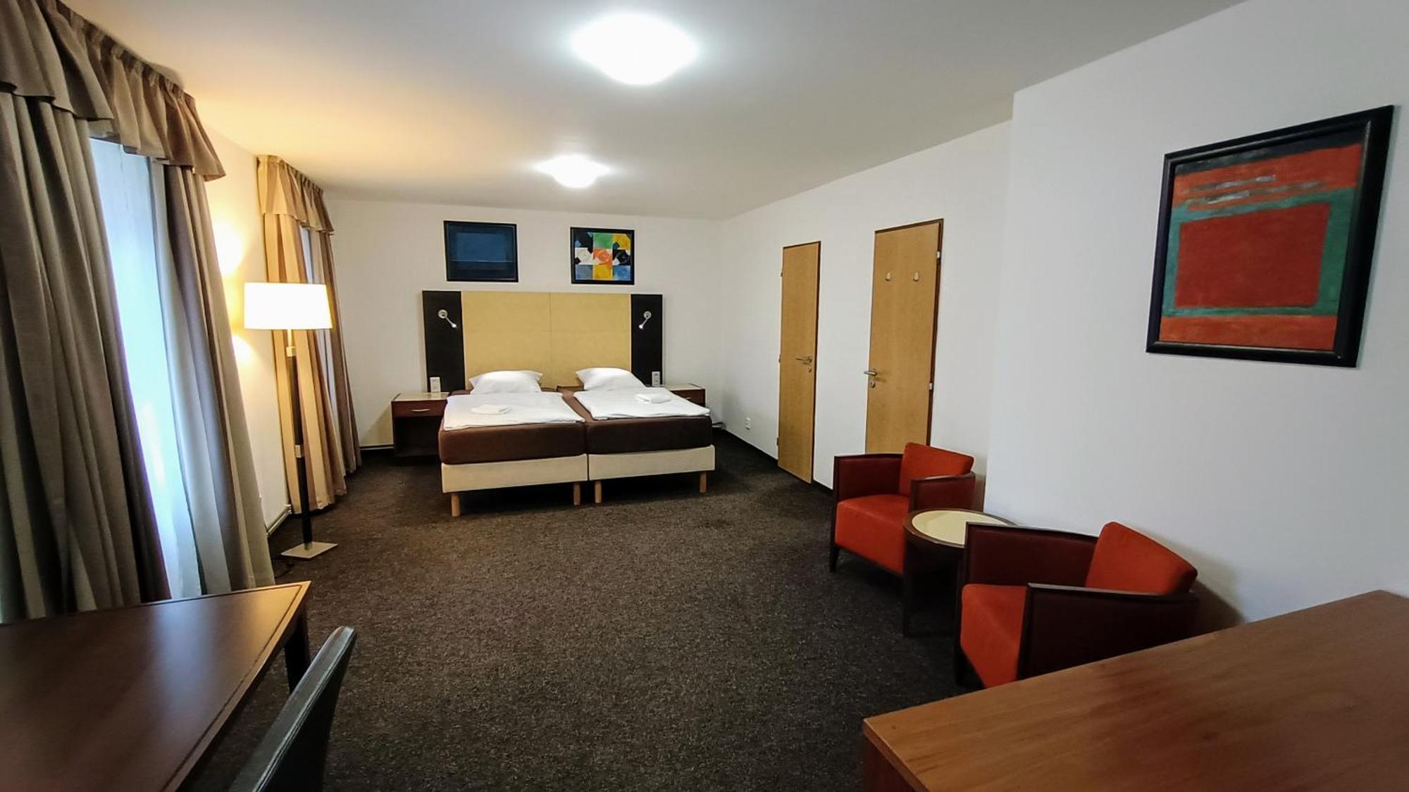 Apartments Gato Karlovy Vary Dalovice Екстер'єр фото